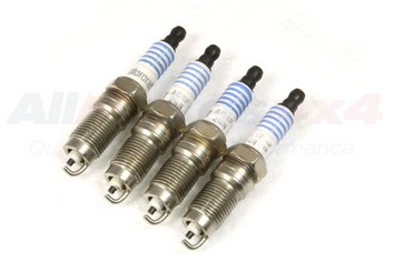 LR000604 - SPARK PLUG