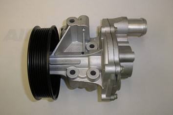 LR004799 - WATER PUMP