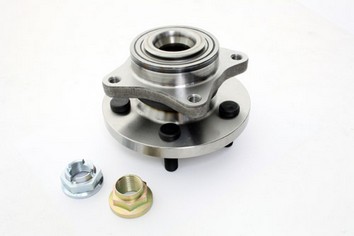 LR048083 - HUB AND BEARING ASSY