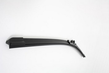 LR066527G - BLADE - WIPER